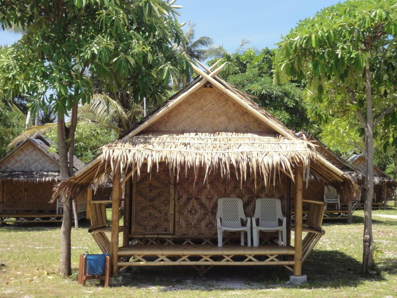 Varin Village Koh Lipe Exteriör bild