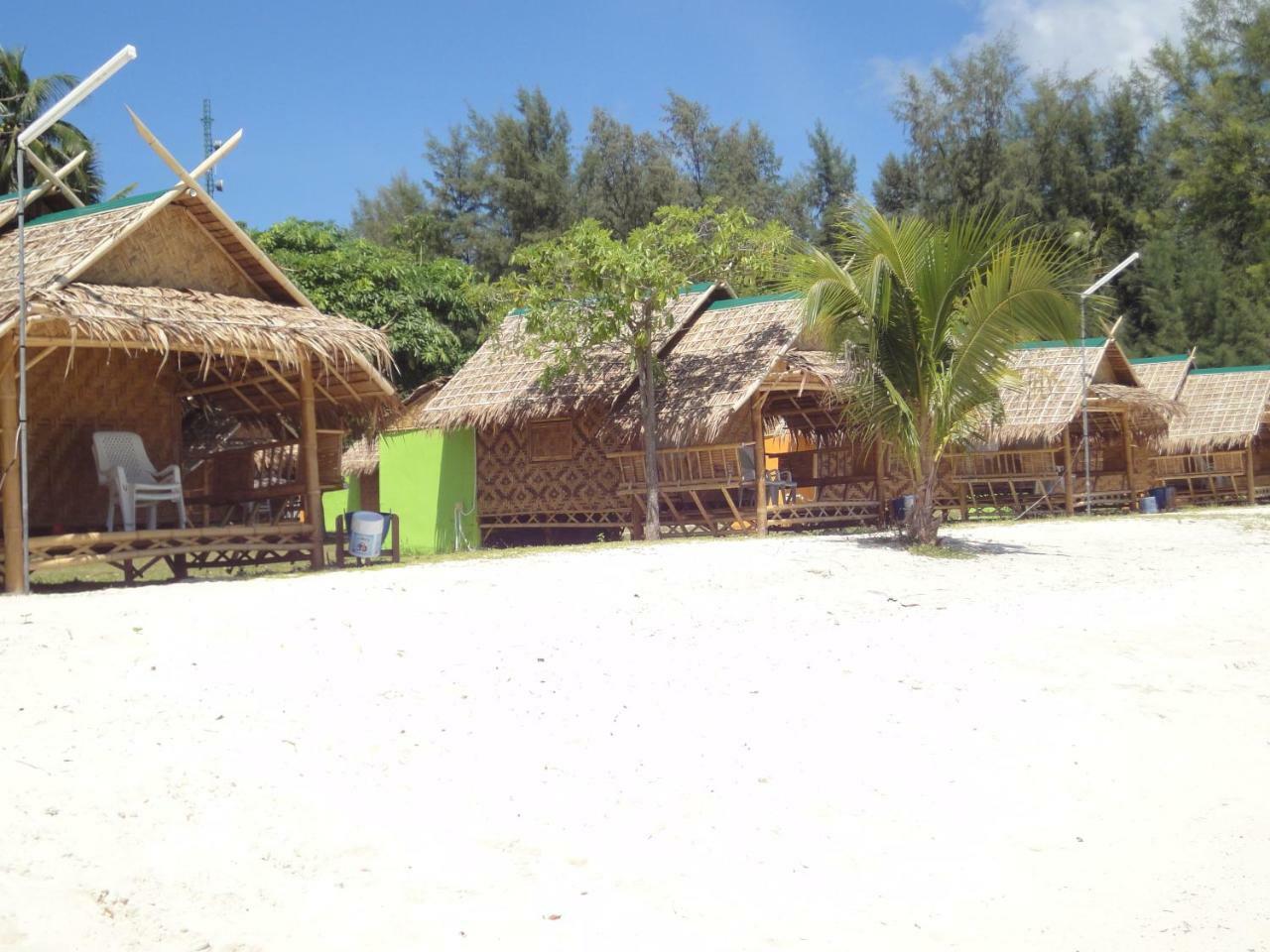 Varin Village Koh Lipe Exteriör bild